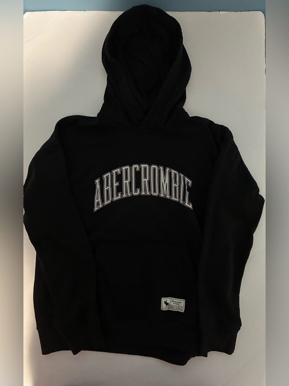 Abercrombie Kids boys black logo hoodie, relaxed fit, size 11/12 pre-loved